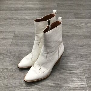 CCOCCI Donatella Faux Crocodile Ankle Boot White 6 Western Chic Coastal Cowgirl